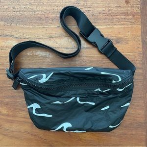 ALOHA Collection Mini Hip Pack Seaside
